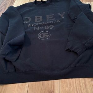 OBEY black sweatshirt